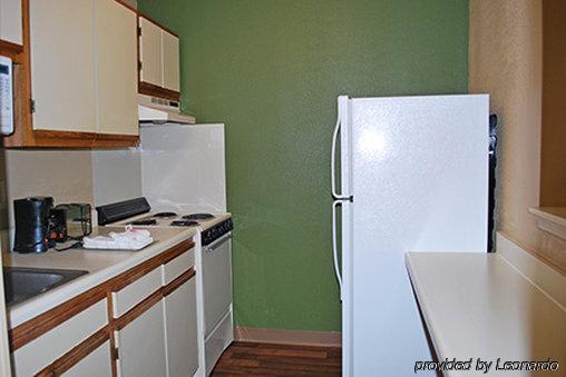 Welcome Suites Hazelwood Extended Stay Hotel Екстериор снимка